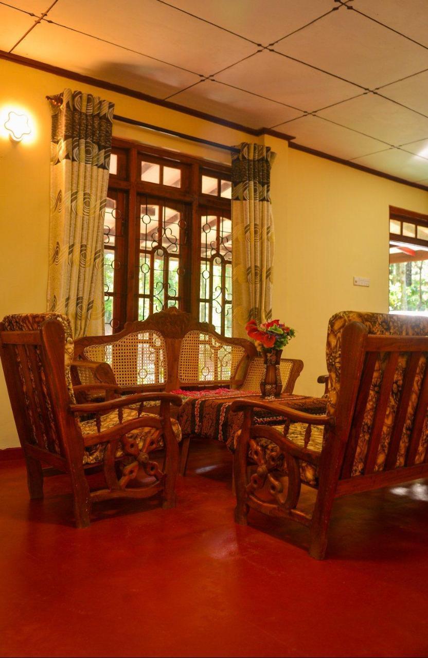 Lak Sewana Home Stay Kandy Dış mekan fotoğraf