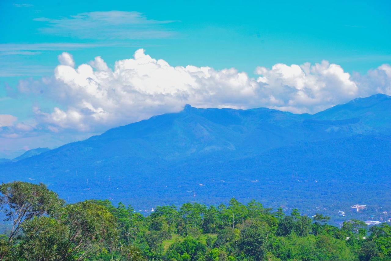 Lak Sewana Home Stay Kandy Dış mekan fotoğraf