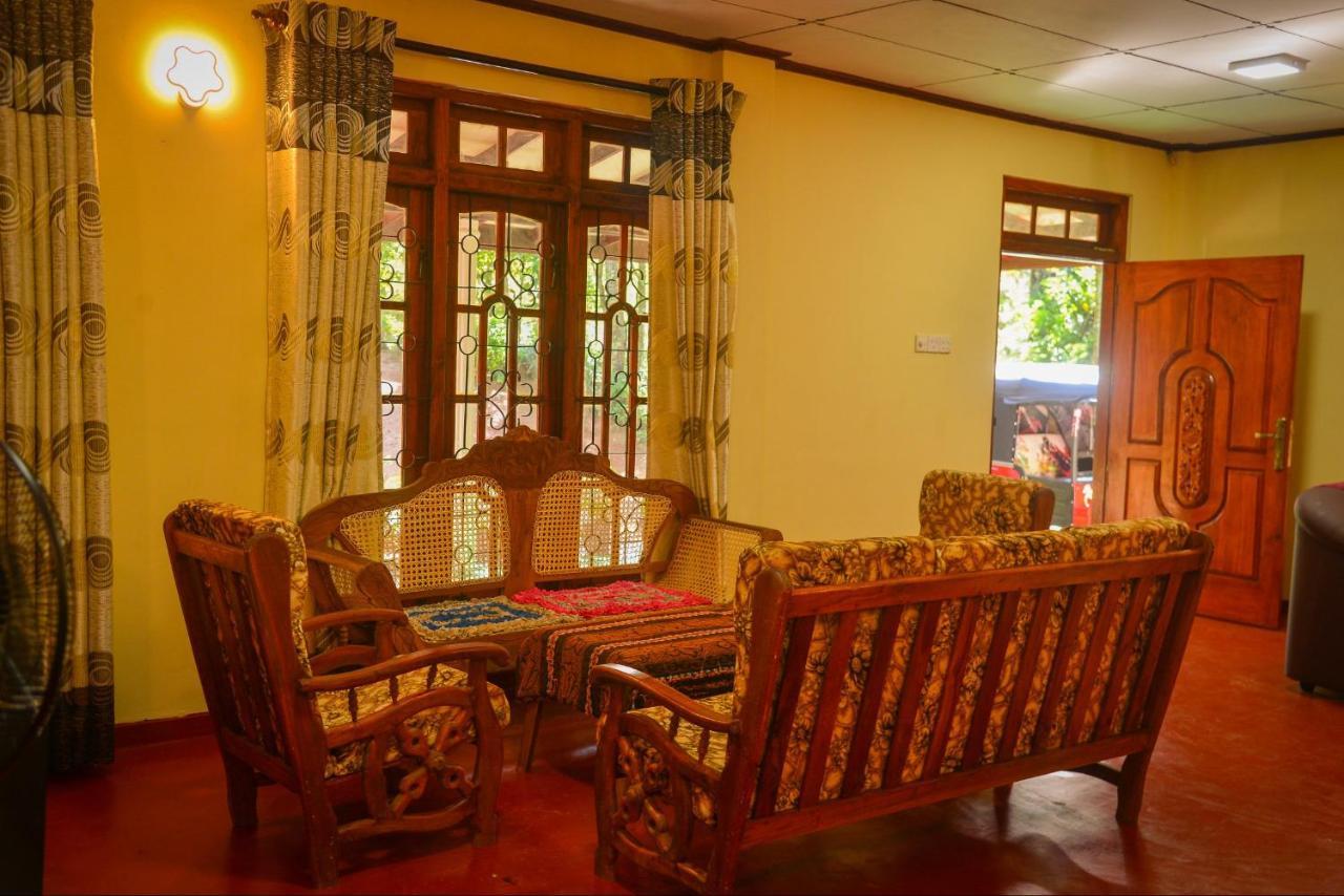 Lak Sewana Home Stay Kandy Dış mekan fotoğraf